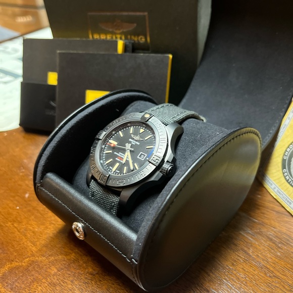 Breitling Avenger Blackbird - Picture 5 of 6